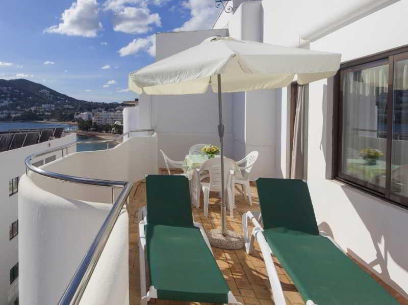 Apartamentos Bon Lloc Santa Eularia des Riu Exteriér fotografie