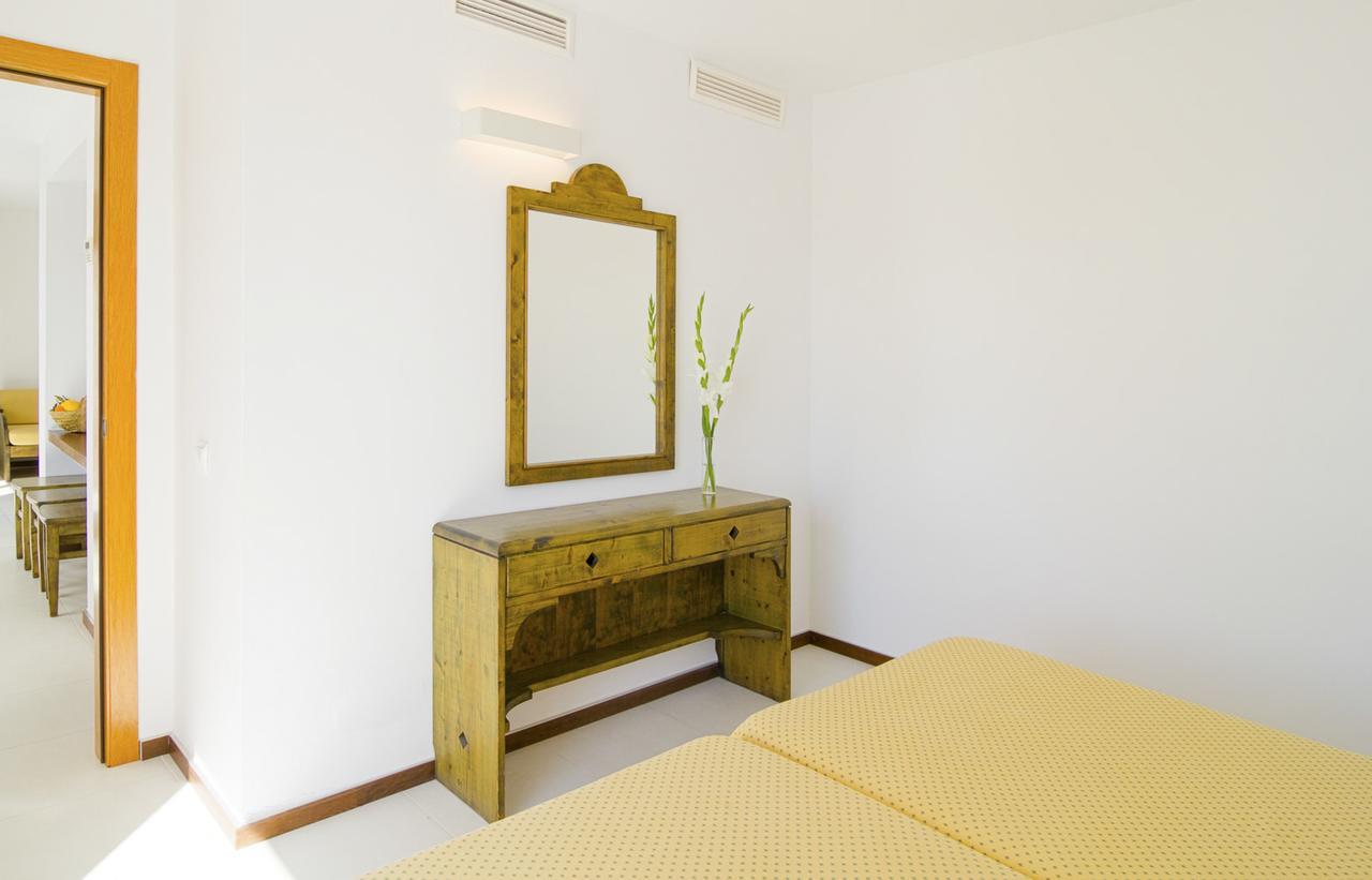 Apartamentos Bon Lloc Santa Eularia des Riu Exteriér fotografie