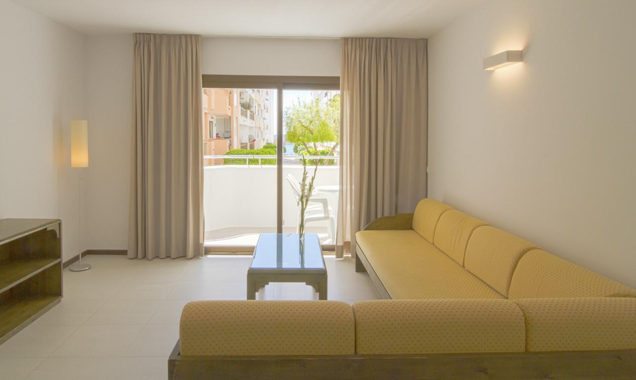 Apartamentos Bon Lloc Santa Eularia des Riu Exteriér fotografie