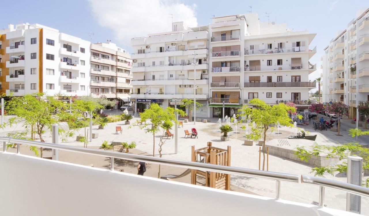 Apartamentos Bon Lloc Santa Eularia des Riu Exteriér fotografie