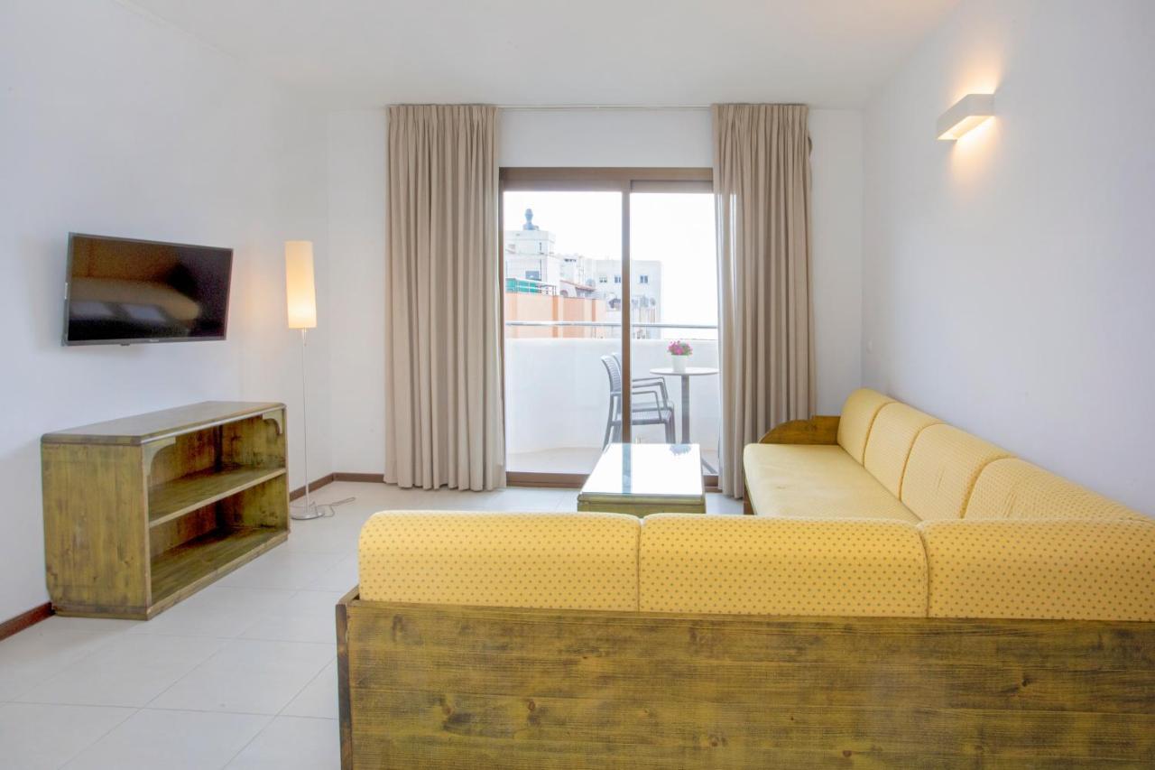 Apartamentos Bon Lloc Santa Eularia des Riu Exteriér fotografie